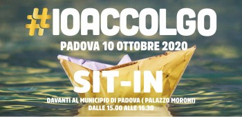 #IOACCOLGO - presidio davanti Palazzo Moroni #IOACCOLGO - presidio davanti Palazzo Moroni